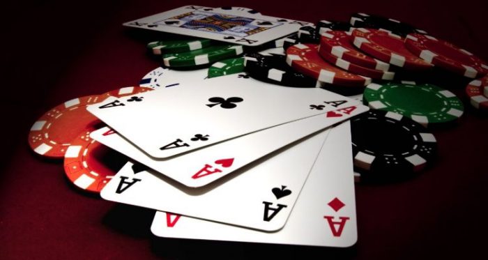 Tại sao poker lại thu hút nhiều người chơi đến vậy